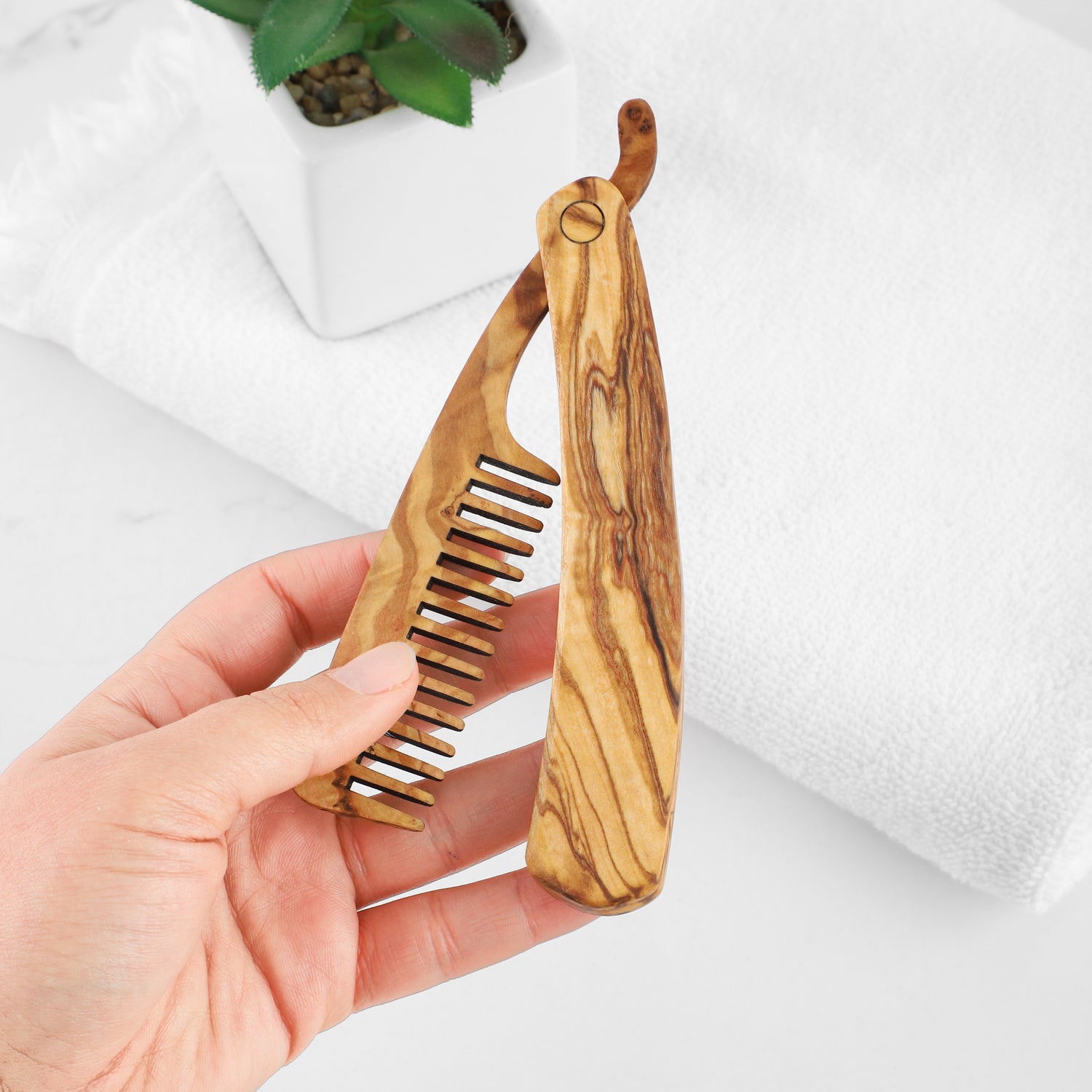 Folding Olive Wood Beard Comb – Premium Handmade Grooming Tool